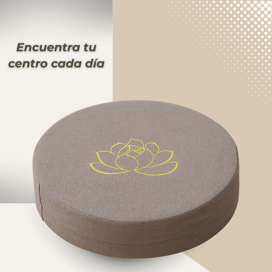 Cojín de meditación gris con símbolo de loto amarillo, ideal para yoga y bienestar emocional